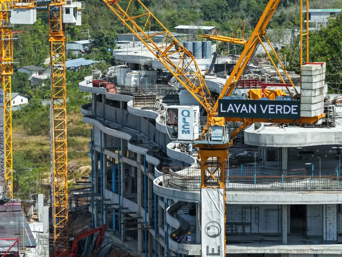 Photo: 2. The installation of interior walls on the 3rd and 4th floors is ongoing in Building A5 528559065c. Landscape image 8192x6144. Read Photo: 2. The installation of interior walls on the 3rd and 4th floors is ongoing in Building A5 528559065c. Landscape image 8192x6144. Read